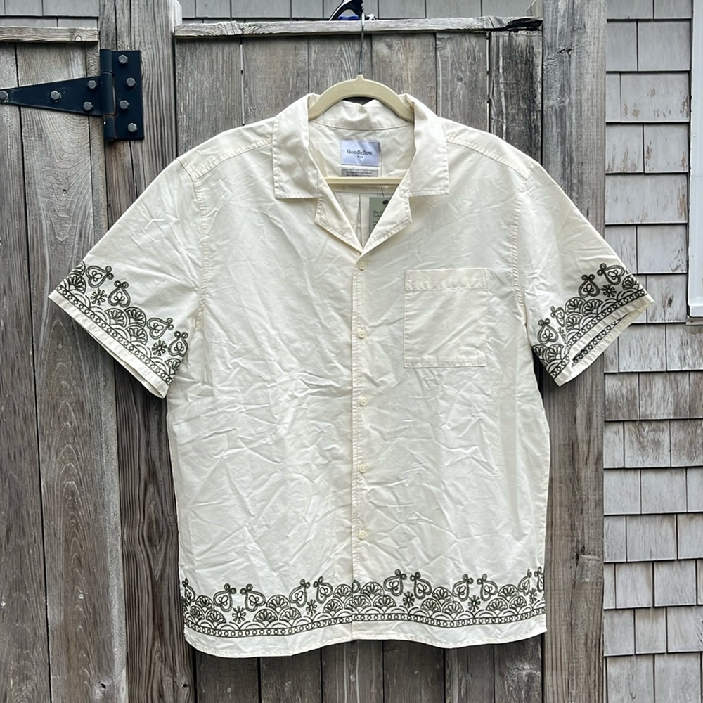 Goodfellow & CO Cream Embroidered Standard Fit Short Sleeve Button Up,L,NWT